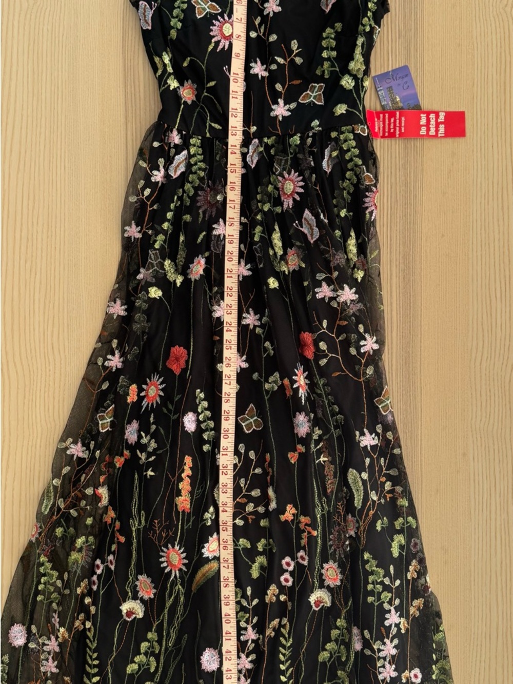 Morgan & Co. Black Floral Embroidered Prom Dress